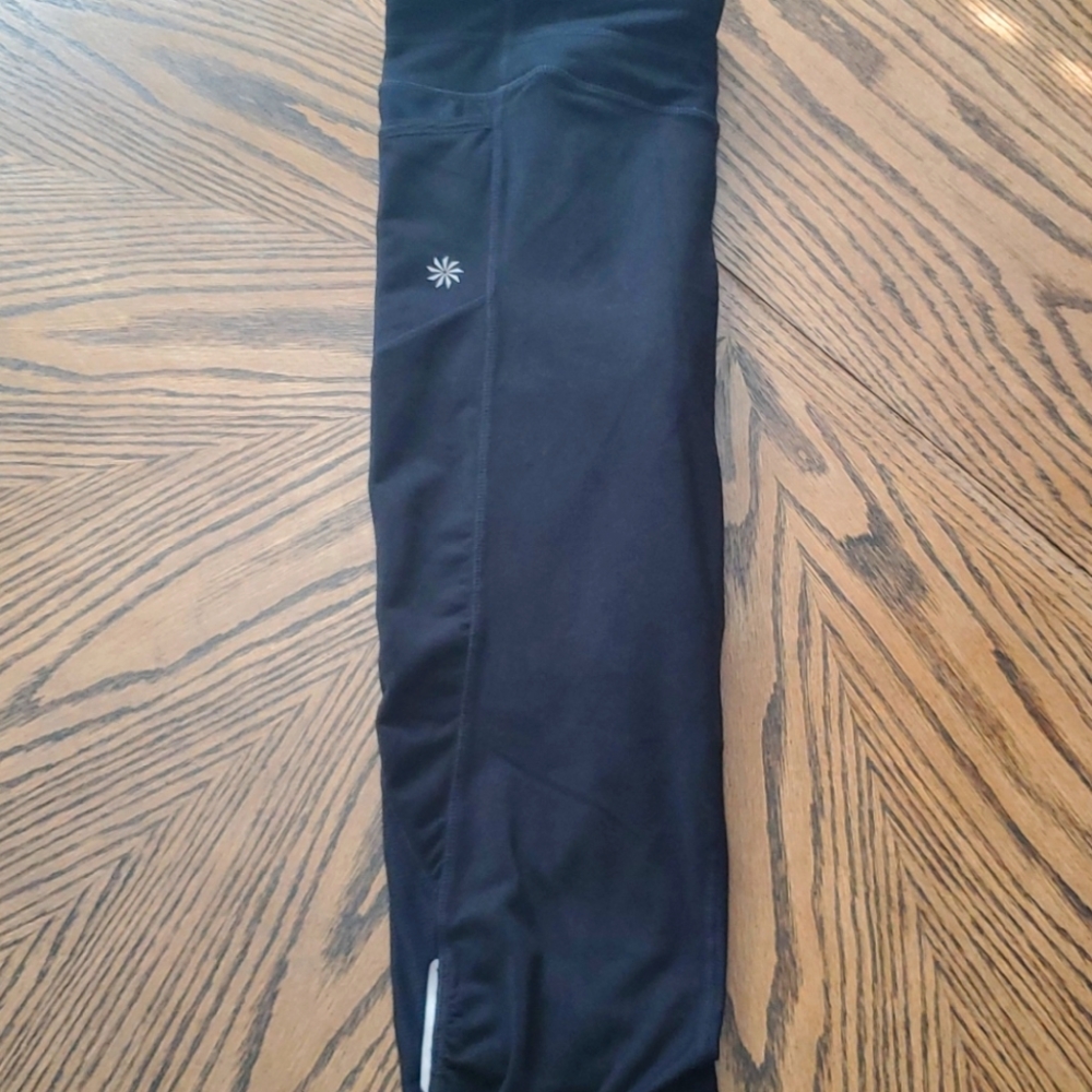 Athleta Capri Leggings